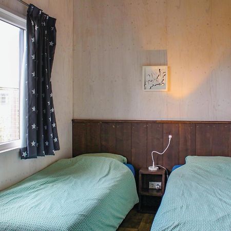 Beautiful Home In Sint-Annaland With Wifi Exterior foto